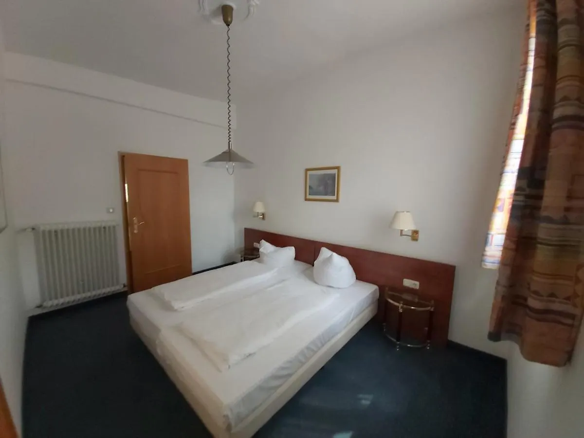 Hotel Schwarze Adler Streitberg 0*,  Niemcy