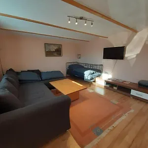 Apartament 1a, Waltenhausen