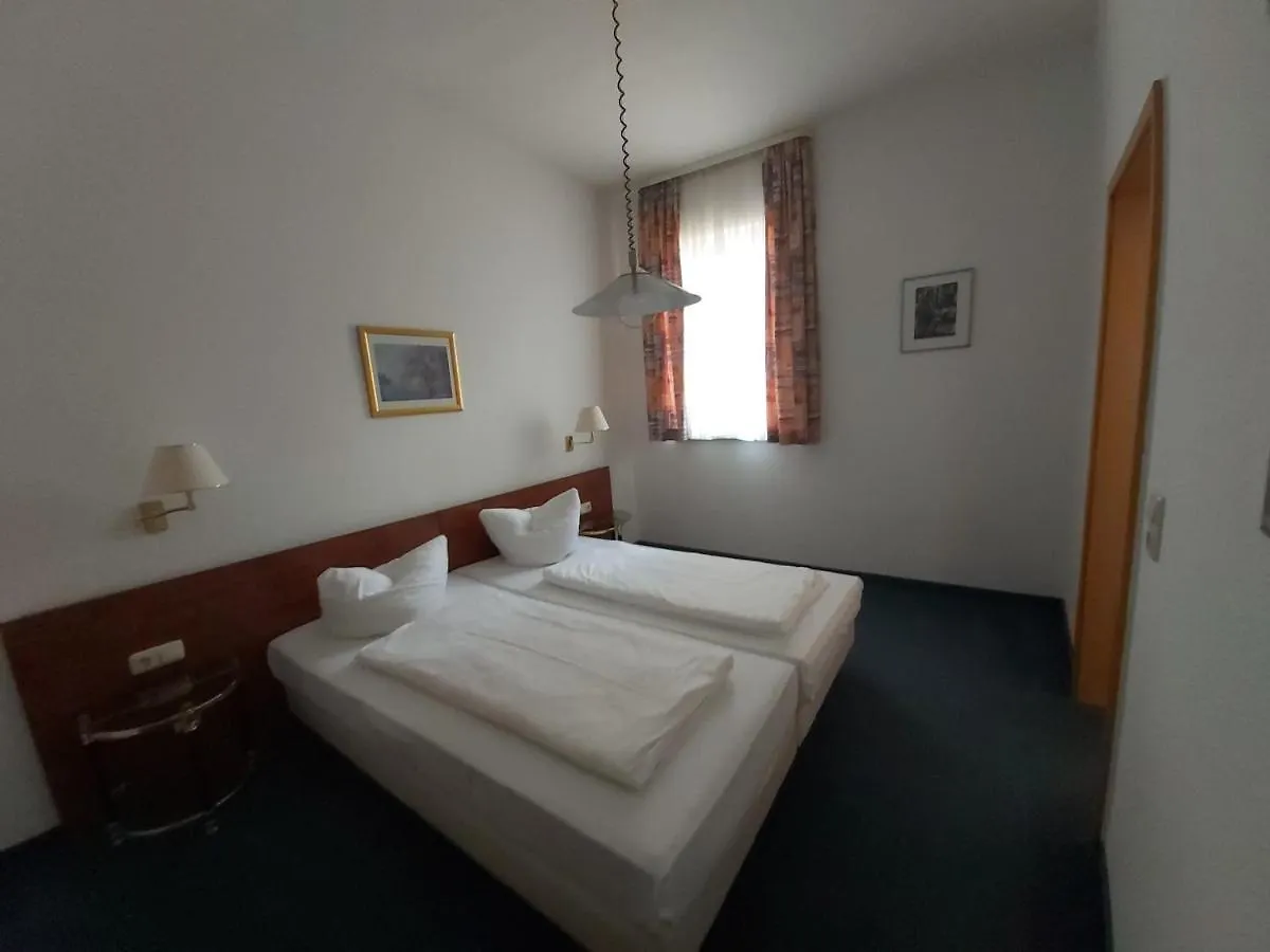 Schwarze Adler Hotel Streitberg Luxe tent
